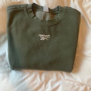 Reebok sweatshirt